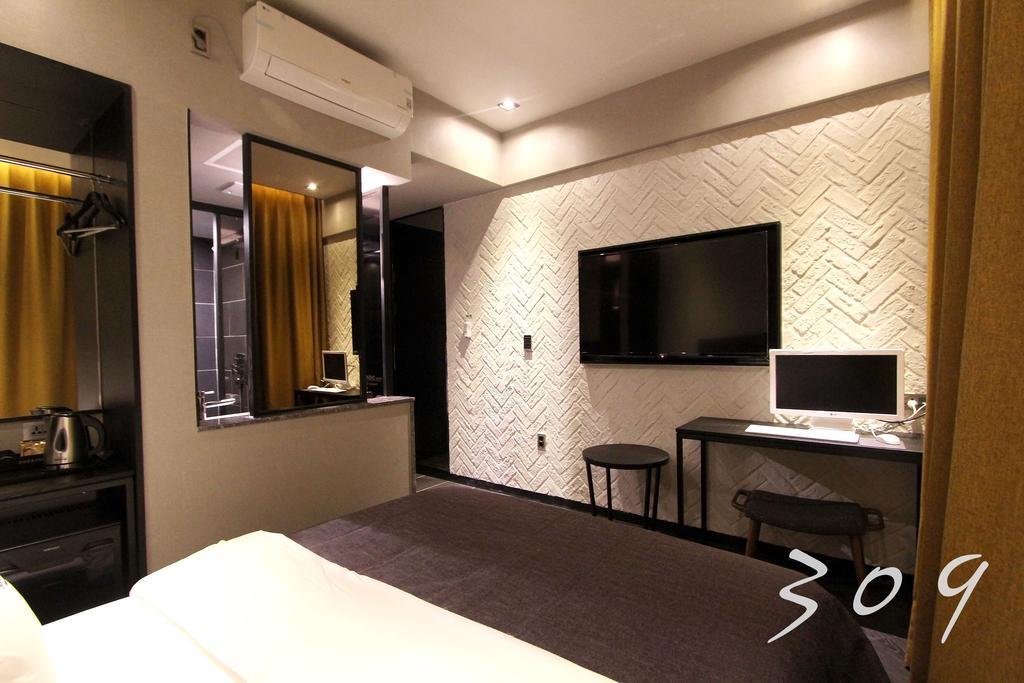 2 Heaven Hotel Lotte Waterpark Gimhae Εξωτερικό φωτογραφία