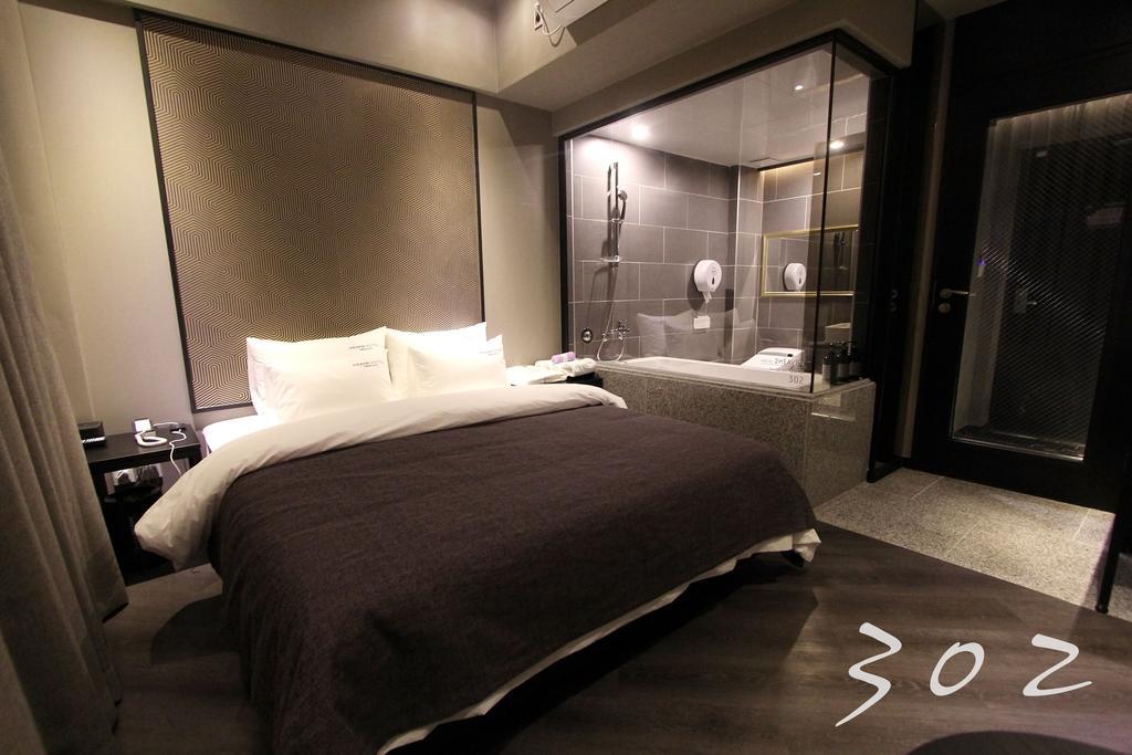 2 Heaven Hotel Lotte Waterpark Gimhae Εξωτερικό φωτογραφία