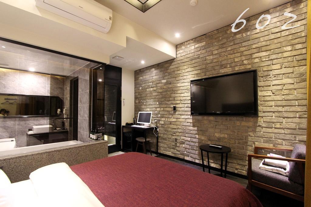 2 Heaven Hotel Lotte Waterpark Gimhae Εξωτερικό φωτογραφία