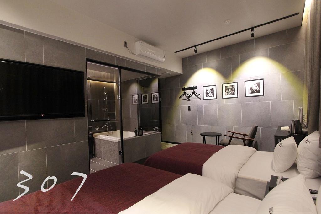 2 Heaven Hotel Lotte Waterpark Gimhae Εξωτερικό φωτογραφία