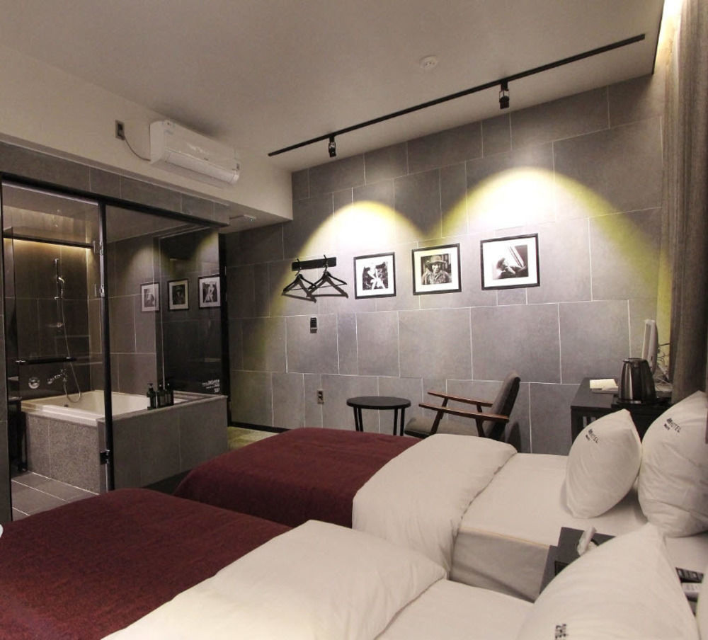 2 Heaven Hotel Lotte Waterpark Gimhae Εξωτερικό φωτογραφία